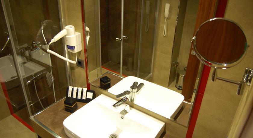Lamec Hotel Business Гебзе Екстер'єр фото