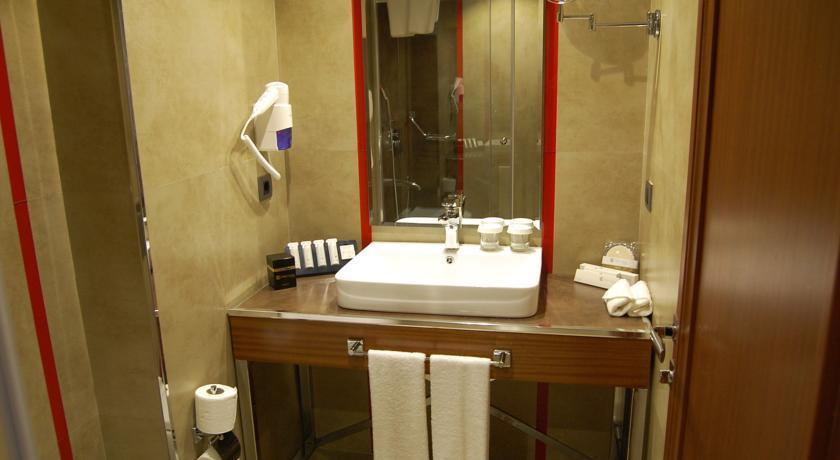 Lamec Hotel Business Гебзе Екстер'єр фото