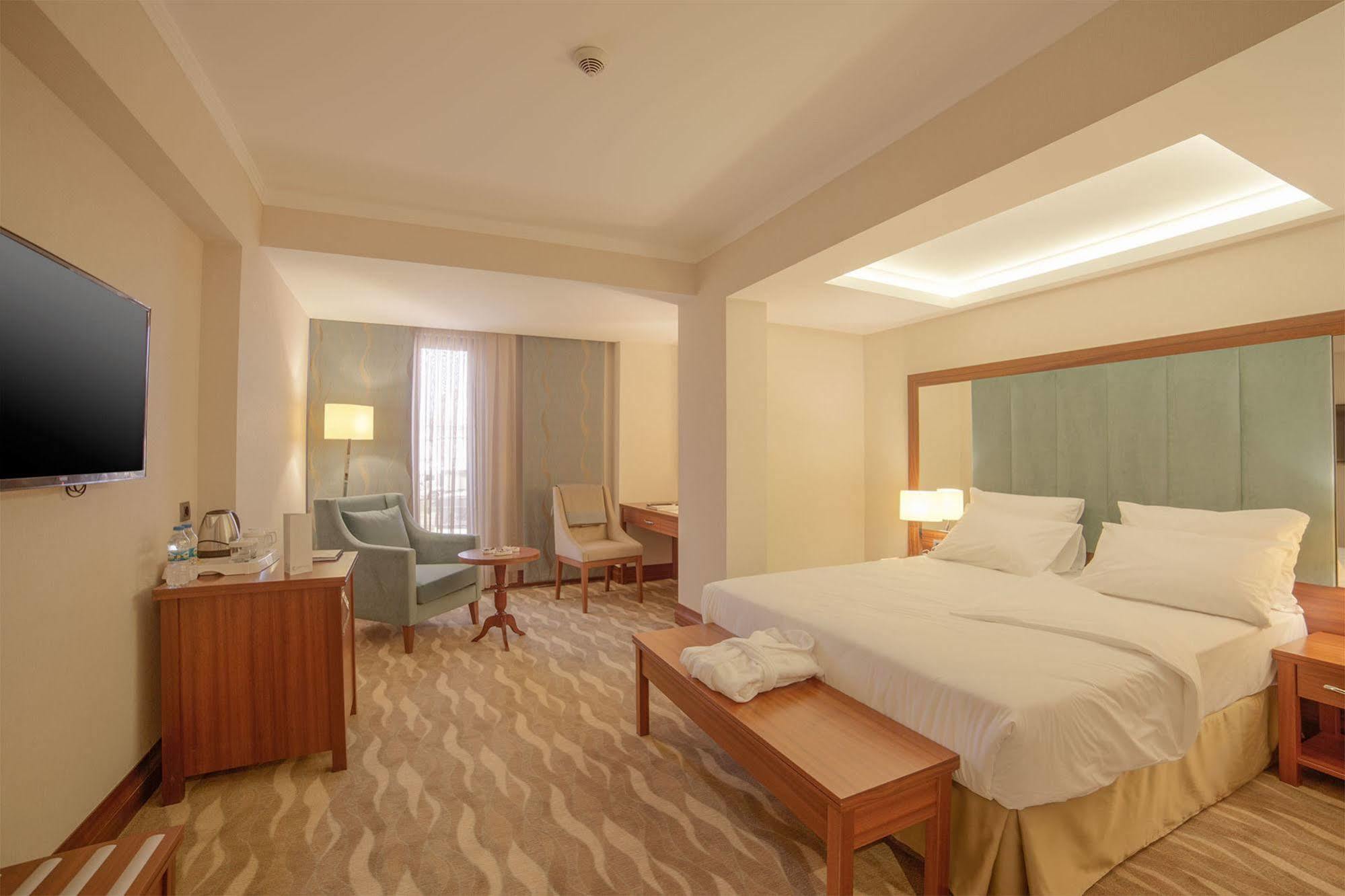 Lamec Hotel Business Гебзе Екстер'єр фото