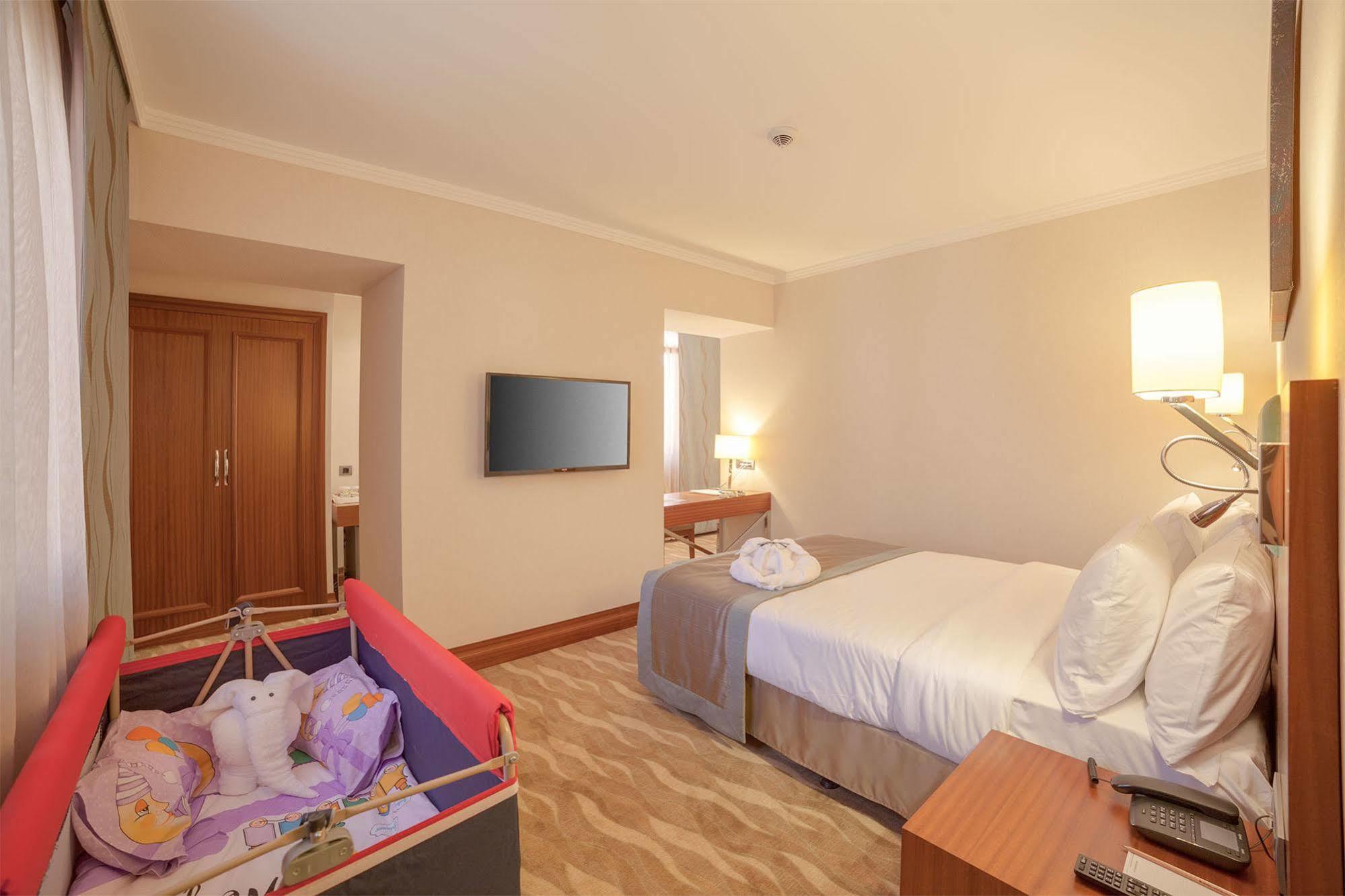 Lamec Hotel Business Гебзе Екстер'єр фото