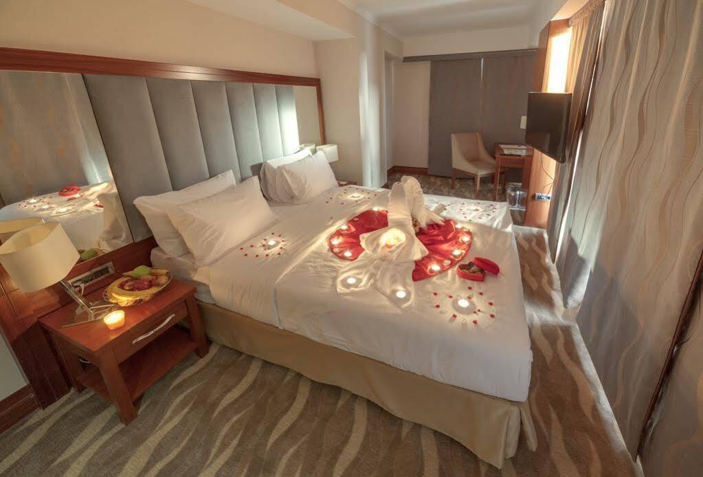 Lamec Hotel Business Гебзе Екстер'єр фото
